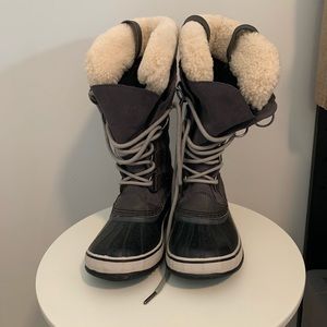 Sorel Joan of Arctic winter boot